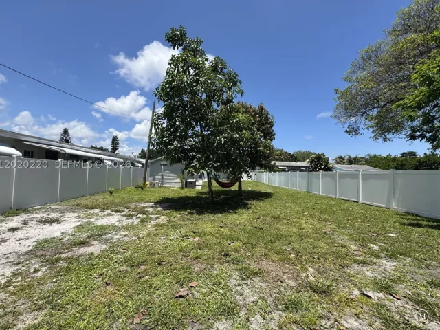 Продажа дома по адресу 2726 Taylor St - фото 9003762