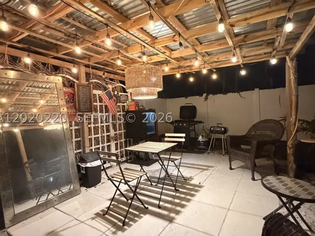 Продажа дома по адресу 2726 Taylor St - фото 9003772