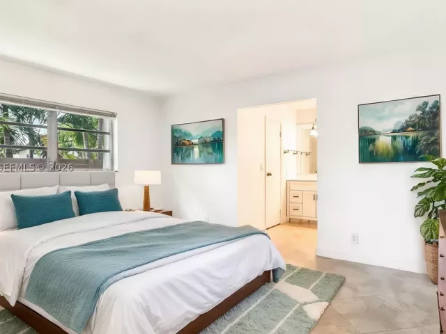 Продажа дома по адресу 500 NW 96th Ter - фото 9300883