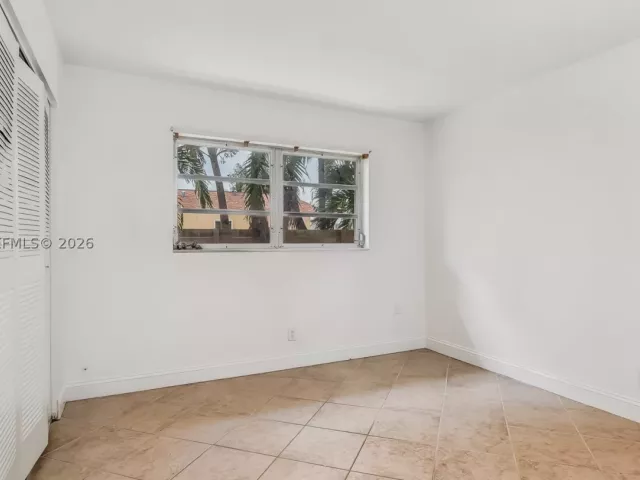Продажа дома по адресу 500 NW 96th Ter - фото 9300888