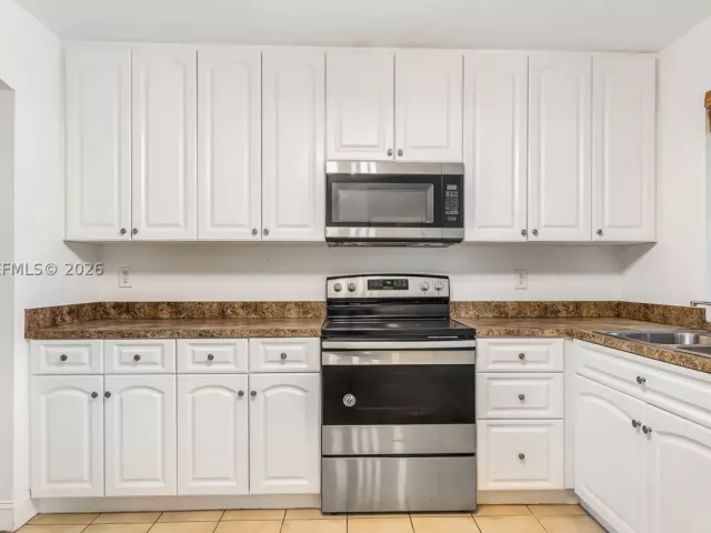 Продажа дома по адресу 500 NW 96th Ter - фото 9041312