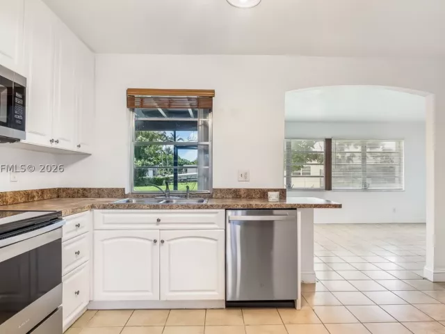 Продажа дома по адресу 500 NW 96th Ter - фото 9041313