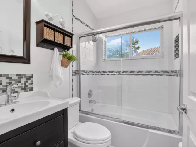 Продажа дома по адресу 7550 Ironbridge Circle - фото 9356707