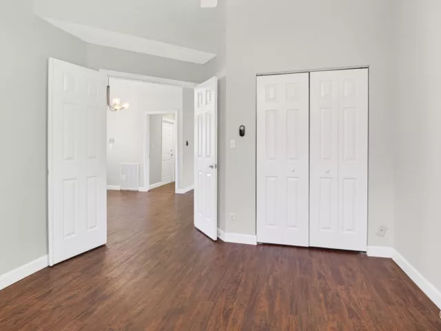 Продажа дома по адресу 7550 Ironbridge Circle - фото 9356728