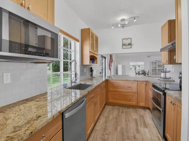 Продажа дома по адресу 7550 Ironbridge Circle - фото 9356765