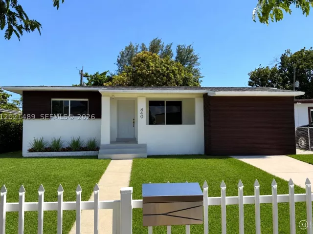 Продажа дома по адресу 840 NW 67th St - фото 8920916