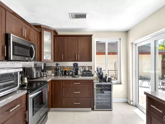Продажа дома по адресу 15530 SW 59th St - фото 9275825