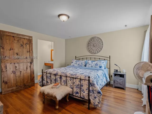 Продажа дома по адресу 15530 SW 59th St - фото 9275834