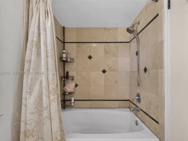 Продажа дома по адресу 15530 SW 59th St - фото 9275840