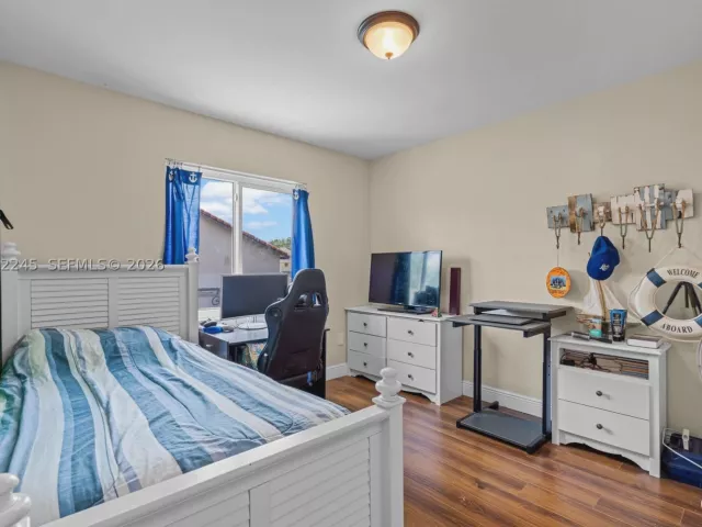 Продажа дома по адресу 15530 SW 59th St - фото 9275844
