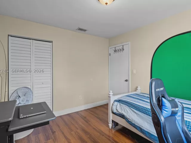Продажа дома по адресу 15530 SW 59th St - фото 9275845