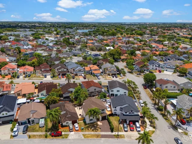 Продажа дома по адресу 15530 SW 59th St - фото 9275864