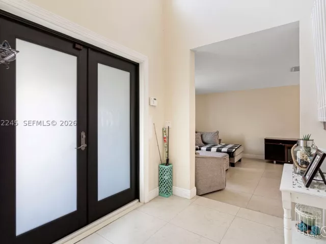 Продажа дома по адресу 15530 SW 59th St - фото 9275816
