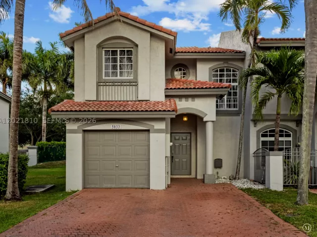 Продажа дома по адресу 5033 NW 114th Ct - фото 8960370