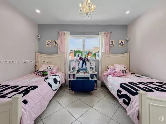 Продажа дома по адресу 8331 SW 100th St - фото 8923151