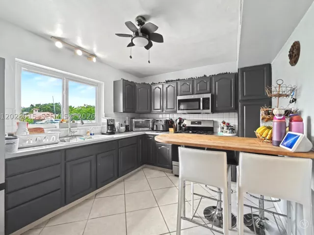 Продажа дома по адресу 8331 SW 100th St - фото 8923153