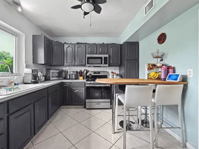 Продажа дома по адресу 8331 SW 100th St - фото 8923154