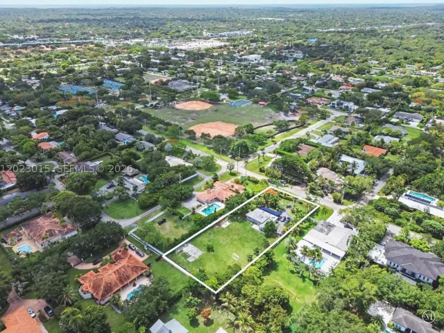 Продажа дома по адресу 8331 SW 100th St - фото 8923140