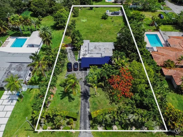 Продажа дома по адресу 8331 SW 100th St - фото 8923143