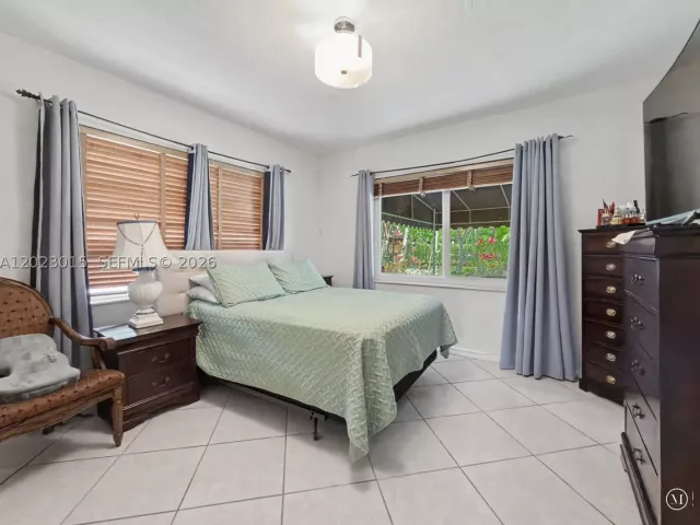 Продажа дома по адресу 8331 SW 100th St - фото 8923146