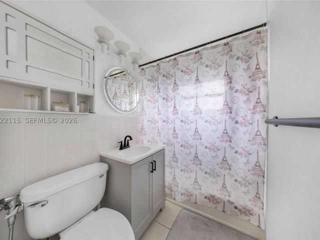 Продажа дома по адресу 2411 Fletcher St - фото 8162489