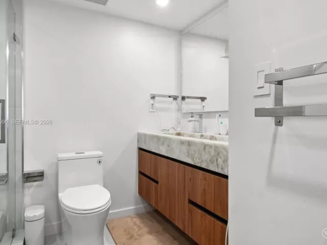 Продажа дома по адресу 425 Grapetree Dr 211 - фото 7683817