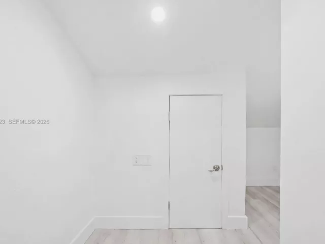 Продажа дома по адресу 455 NE 210th Ter - фото 7683990