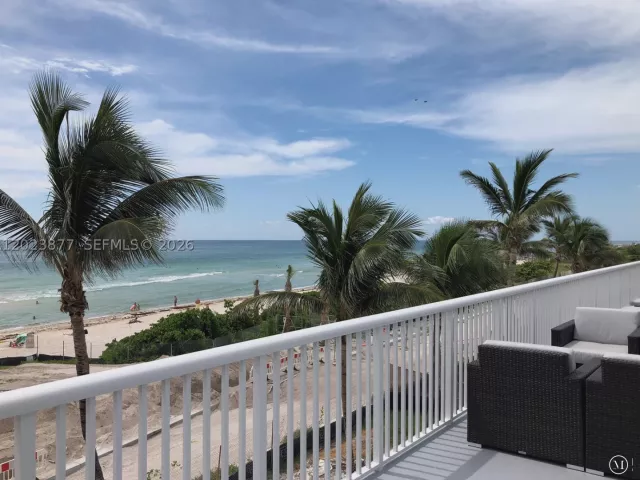 Продажа дома по адресу 5401 Collins Ave 339 - фото 9138935