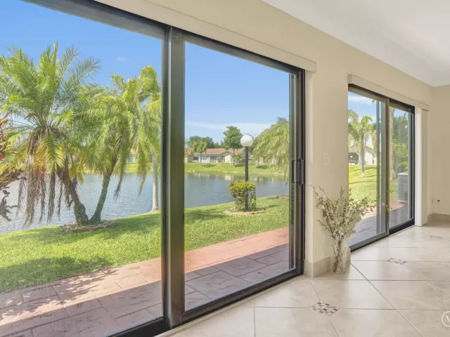 Продажа дома по адресу 2105 SW 17th Circle - фото 9044474
