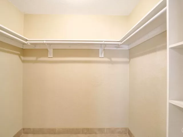 Продажа дома по адресу 2105 SW 17th Circle - фото 9044486