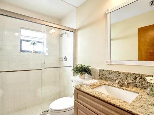 Продажа дома по адресу 2105 SW 17th Circle - фото 9044493