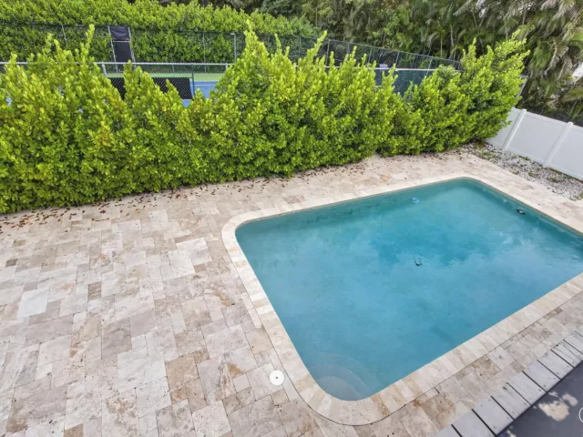Продажа дома по адресу 8044 Twin Lake Drive - фото 9278799