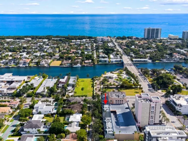 Продажа дома по адресу 456 E Boca Raton Road - фото 9034825