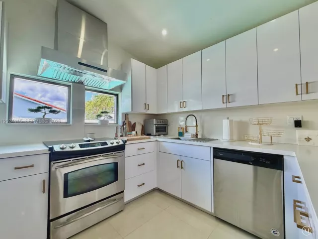 Продажа дома по адресу 12701 NW 9th St - фото 7695931