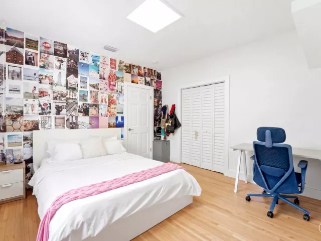 Продажа дома по адресу 3101 SW 25th Ter - фото 7696090