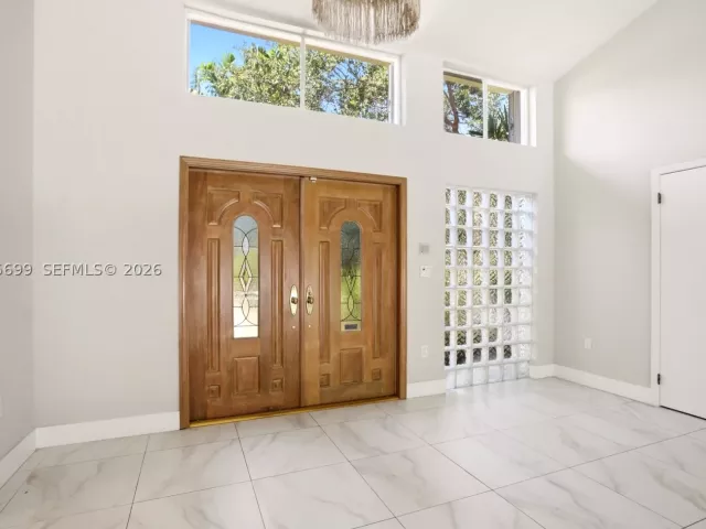 Продажа дома по адресу 9818 SW 111th Ter - фото 8886740