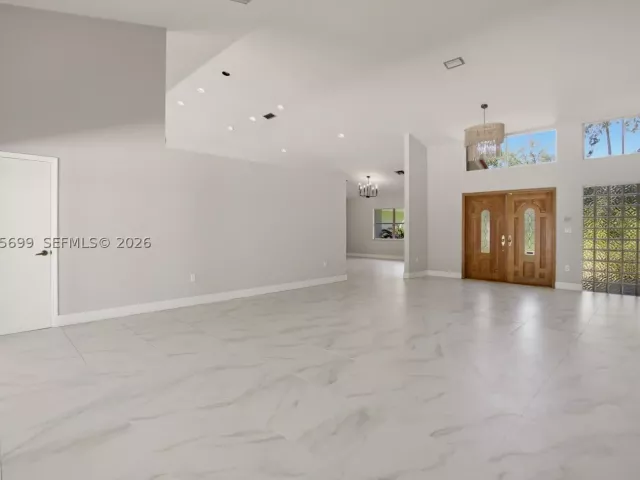 Продажа дома по адресу 9818 SW 111th Ter - фото 8886741