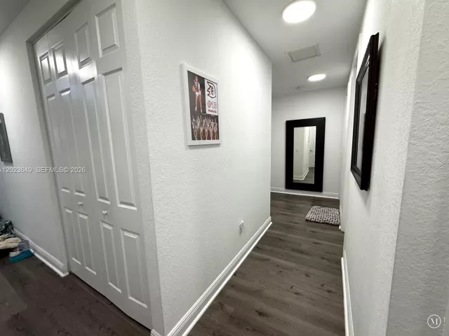 Продажа дома по адресу 9907 NW 87th Ter - фото 7699000
