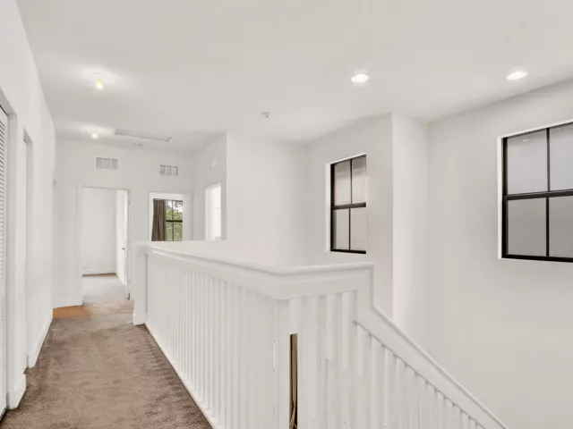 Продажа дома по адресу 4008 Sequoia Place - фото 9363123