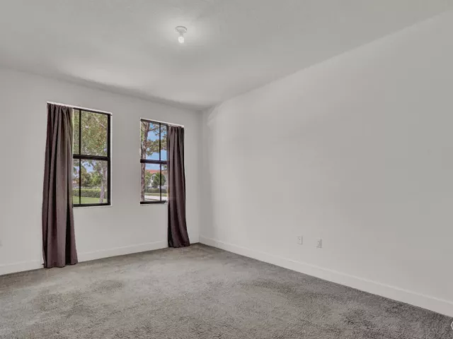 Продажа дома по адресу 4008 Sequoia Place - фото 9363124