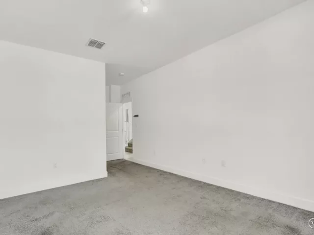Продажа дома по адресу 4008 Sequoia Place - фото 9363125