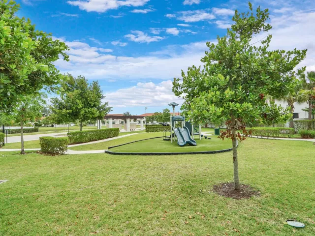 Продажа дома по адресу 4008 Sequoia Place - фото 9363143