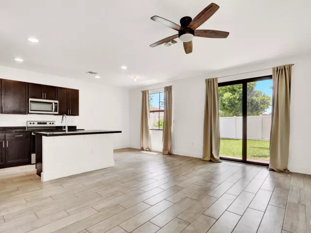 Продажа дома по адресу 4008 Sequoia Place - фото 9363112