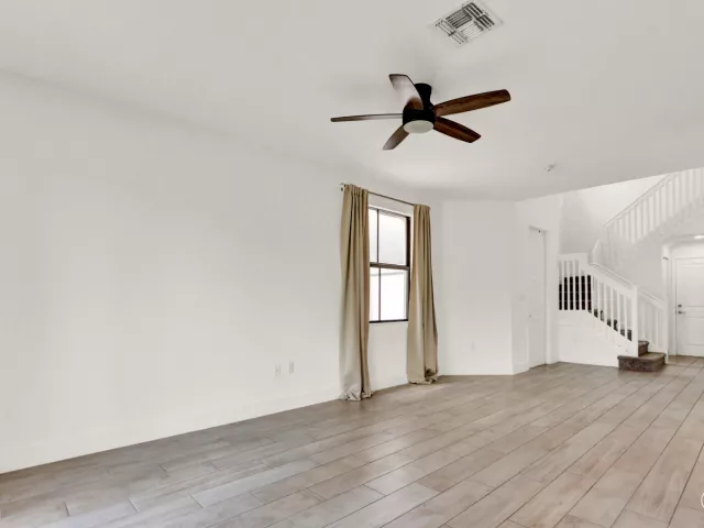 Продажа дома по адресу 4008 Sequoia Place - фото 9363114