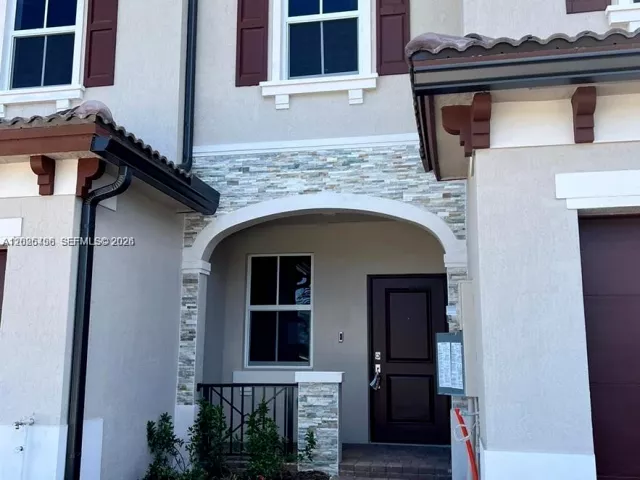 Продажа дома по адресу 12663 NW 24th Ave - фото 7697461