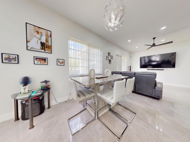 Продажа дома по адресу 8586 White Cay - фото 8140117