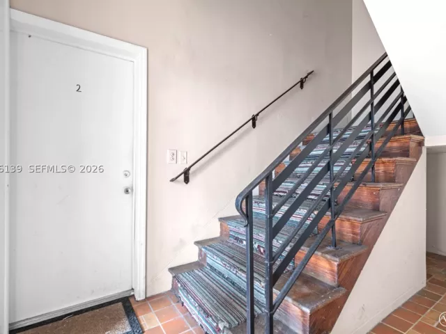 Продажа дома по адресу 1460 West Ave - фото 9315880