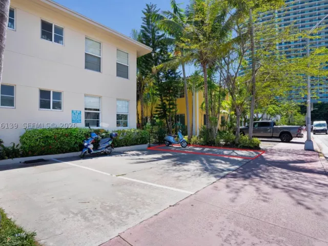 Продажа дома по адресу 1460 West Ave - фото 9315893