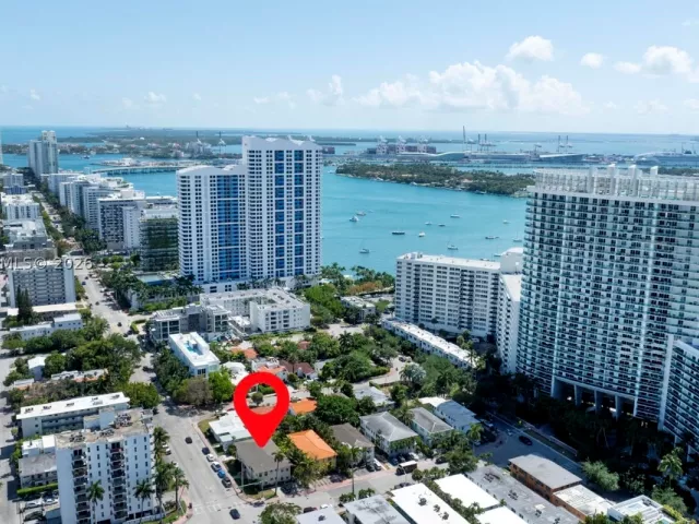 Продажа дома по адресу 1460 West Ave - фото 9315895