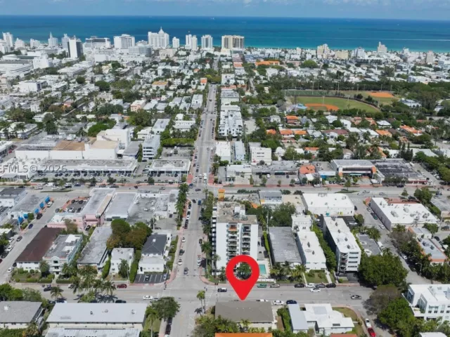 Продажа дома по адресу 1460 West Ave - фото 9315897